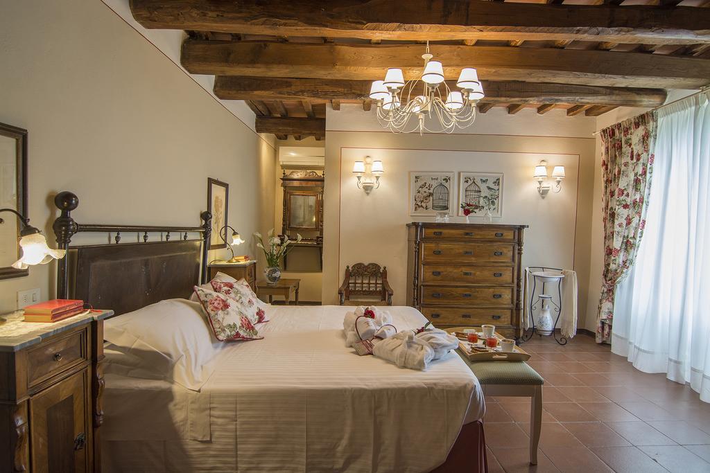 Hotel Belvedere Di San Leonino Кастелина ин Кианти Екстериор снимка