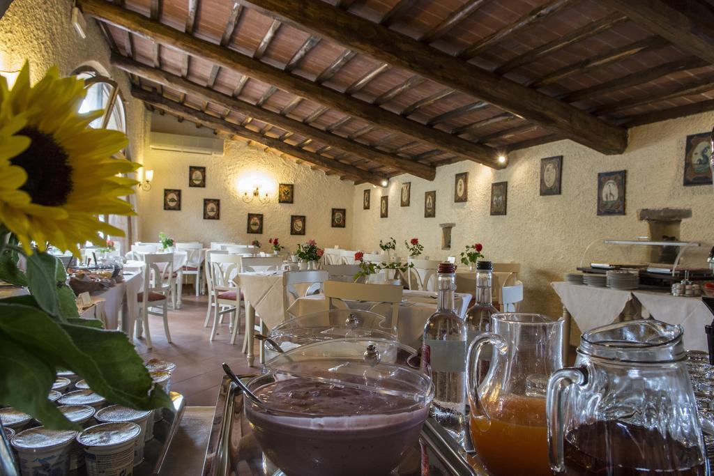 Hotel Belvedere Di San Leonino Кастелина ин Кианти Екстериор снимка