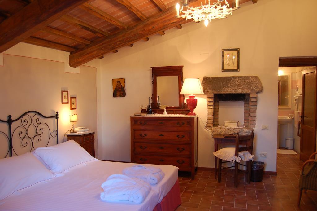 Hotel Belvedere Di San Leonino Кастелина ин Кианти Екстериор снимка